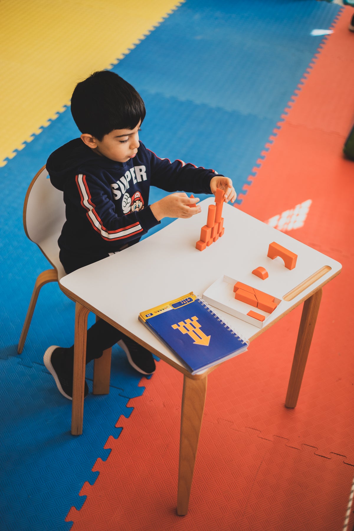 Montessori Table and Chair Set - Pearl